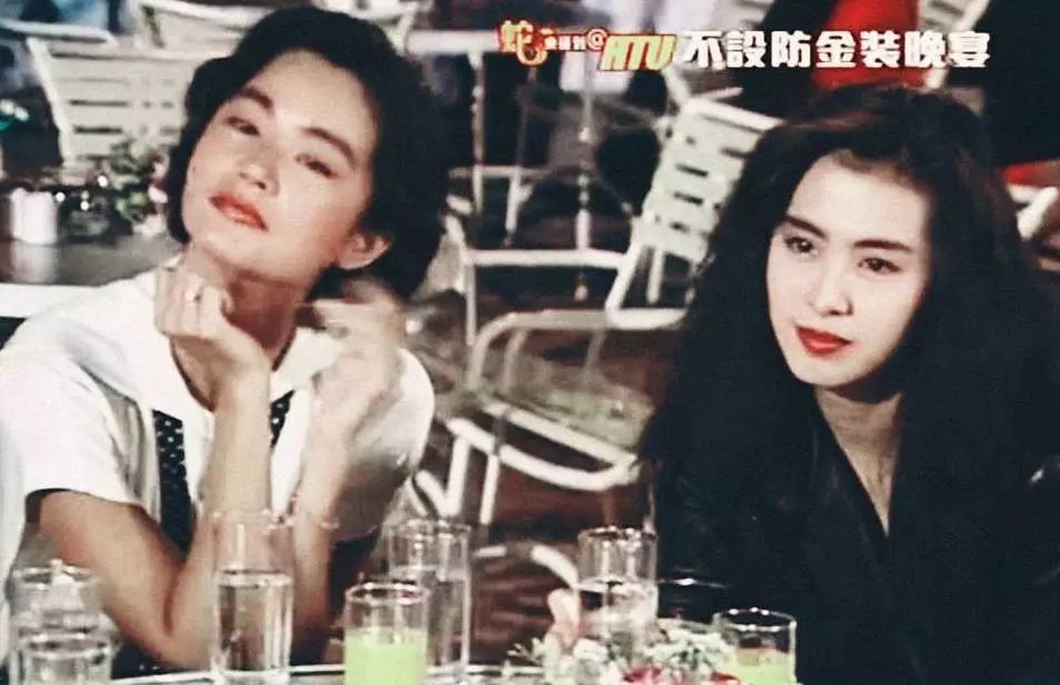 “网红脸”审美毁掉了多少中国女孩